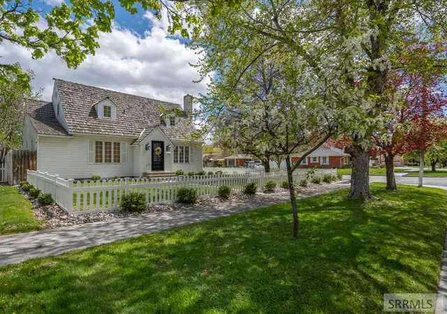 3rd image of 2095 S Boulevard, Idaho Falls, ID 83404 | MLS# 2185889