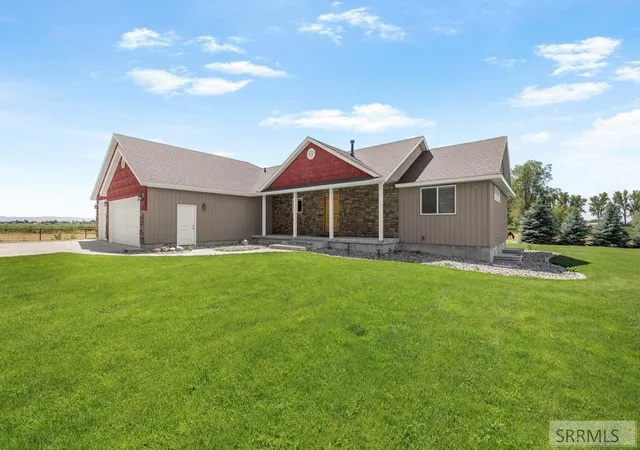 Photo 3 of Single family home for sale at 30 N 700 W, Blackfoot, ID 83221 | MLS# 2187112 | Listing updated on 2026-09-06