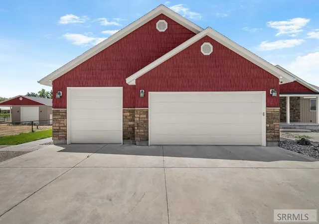 Photo 3 of Single family home for sale at 30 N 700 W, Blackfoot, ID 83221 | MLS# 2187112 | Listing updated on 2026-09-06