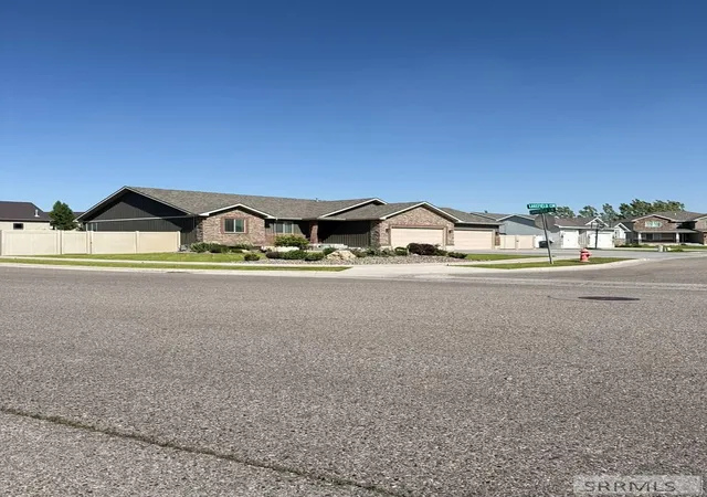 2nd image of 5503 Lakefield Cir, Idaho Falls, ID 83406 | MLS# 2187219