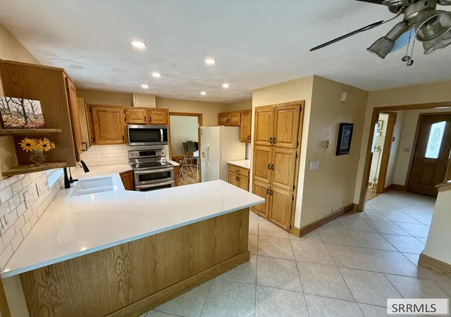 Photo 3 of Single family home for sale at 1265 Tipperary Ct, Idaho Falls, ID 83404 | MLS# 2188407 | Listing updated on 2026-10-15
