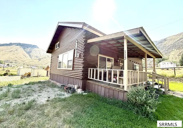 Photo 3 of Single family home for sale at 113 Willowtree Dr, Salmon, ID 83467 | MLS# 2188482 | Listing updated on 2026-09-22
