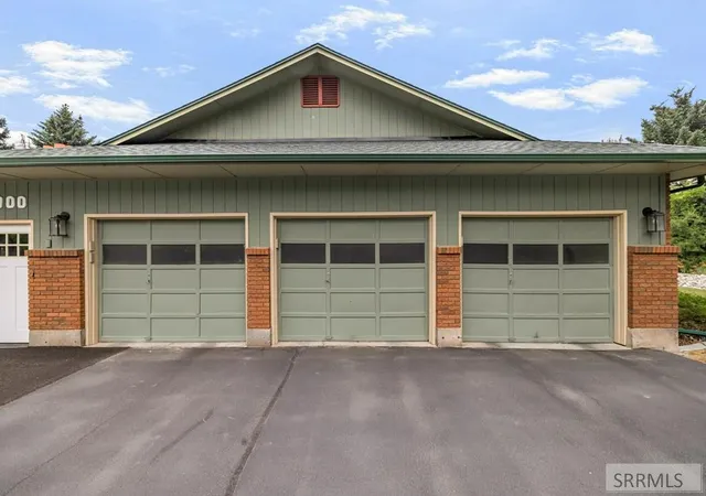 Photo 4 of Single family home for sale at 1900 Ross Avenue, Ammon, ID 83406 | MLS# 2188168 | Listing updated on 2026-08-21