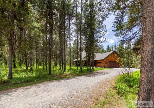 Photo 4 of Single family home for sale at 1536 Shadow Run, Ashton, ID 83420 | MLS# 2186540 | Listing updated on 2026-09-14