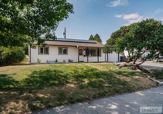 Photo 1 of Single family home for sale at 668 Terrace Dr, Idaho Falls, ID 83402 | MLS# 2188273 | Listing updated on 2026-09-01