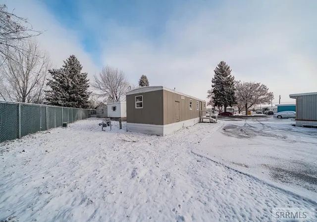 Homes for sale in Idaho Falls, ID | 2930 S Yellowstone Hwy #9, Idaho Falls, ID 83402 | MLS# 2187663