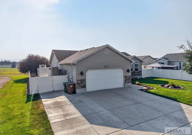 Photo 4 of Single family home for sale at 4543 Hershey Loop, Pocatello, ID 83202 | MLS# 2188299 | Listing updated on 2026-10-03