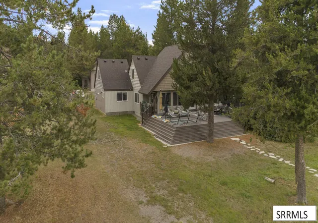 Photo 3 of Single family home for sale at 3708 Snake River Road, Island Park, ID 83429 | MLS# 2188578 | Listing updated on 2026-08-16