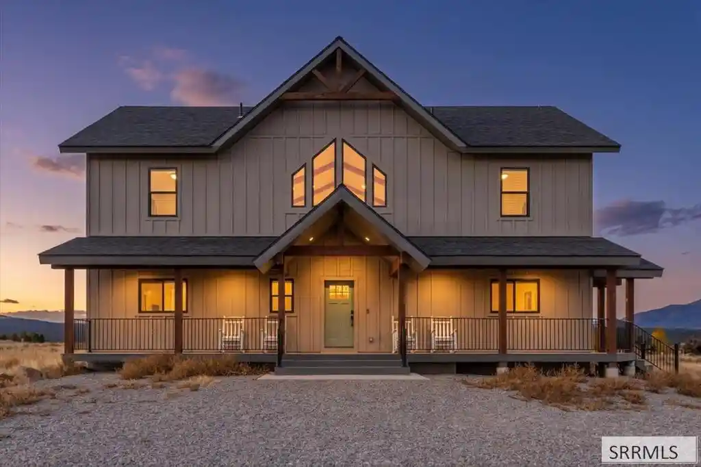 Photo 1 of Single family home for sale at 3805 Arange Peak Dr, Island Park, ID 83429 | MLS# 2190003 | Listing updated on 2026-10-24