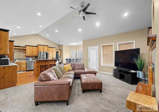 Photo 3 of Mansion for sale at 2917 Woodbridge Circle, Idaho Falls, ID 83401 | MLS# 2185189 | Listing updated on 2026-06-29
