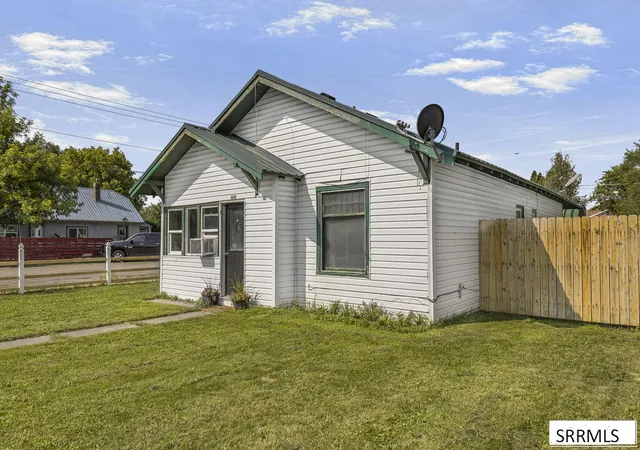 Photo 3 of Sale Pending at 405 1st W, Ririe, ID 83443 | MLS# 2188499 | Listing updated on 2026-09-22