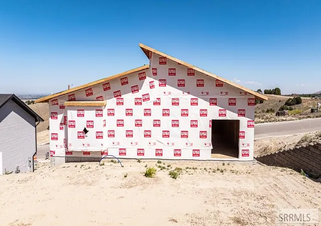 Photo 3 of Single family home for sale at 528 Vista Dr, Pocatello, ID 83201 | MLS# 2186846 | Listing updated on 2026-06-05