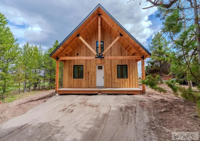 1st image of 3526 Montauk Dr, Island Park, ID 83429 | MLS# 2186207