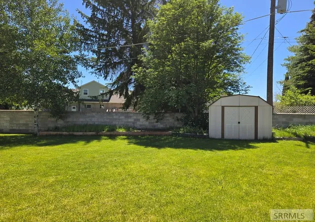 Homes for sale in St Anthony, ID | 542 E 1st N, St Anthony, ID 83445 | MLS# 2186796