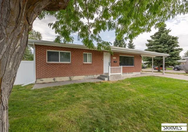 Photo 2 of Single family home for sale at 1839 12th Street, Idaho Falls, ID 83404 | MLS# 2188767 | Listing updated on 2026-09-21