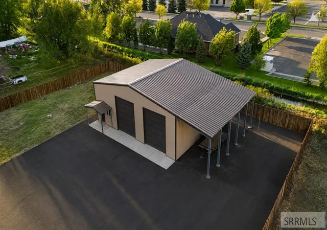Photo 3 of Single family home for sale at 1050 Widdison Lane, Rexburg, ID 83440 | MLS# 2186405 | Listing updated on 2026-09-03