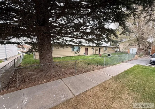 Homes for sale in Pocatello, ID | 1128 Mckinley Avenue #1138, Pocatello, ID 83201 | MLS# 2185863