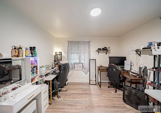 Photo 3 of House for sale at 590-592 Holbrook Dr, Idaho Falls, ID 83401 | MLS# 2188078 | Listing updated on 2026-09-03
