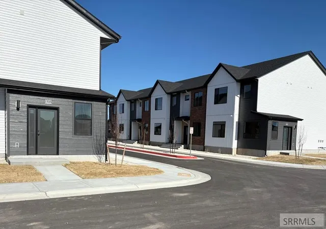 4th image of 455 Blue Spruce Avenue #115, Sugar City, ID 83448 | MLS# 2184914
