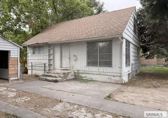 3rd image of 944 Poulson Street, Idaho Falls, ID 83401 | MLS# 2188807