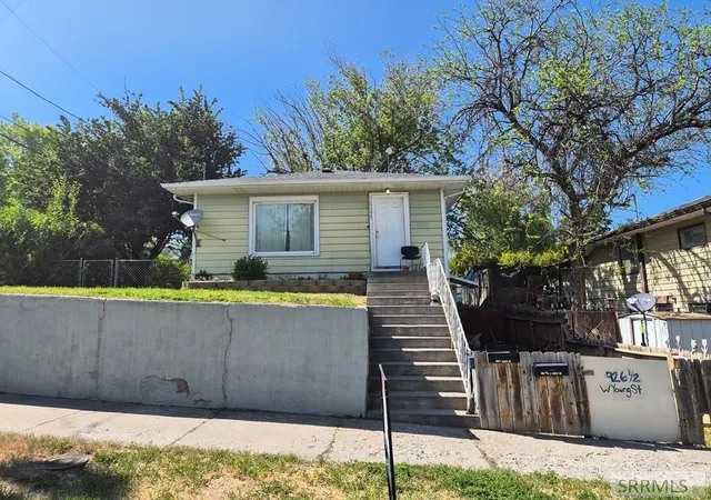 Homes for sale in Pocatello, ID | 926 W Young Street, Pocatello, ID 83204 | MLS# 2186591