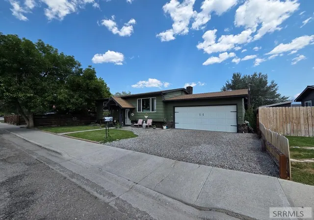 3rd image of 904 Edwards Street, Salmon, ID 83467 | MLS# 2186916