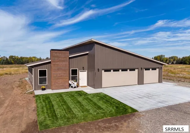 Photo 1 of Sale Pending at 531 N 2565 E, St Anthony, ID 83445 | MLS# 2188739 | Listing updated on 2026-09-10