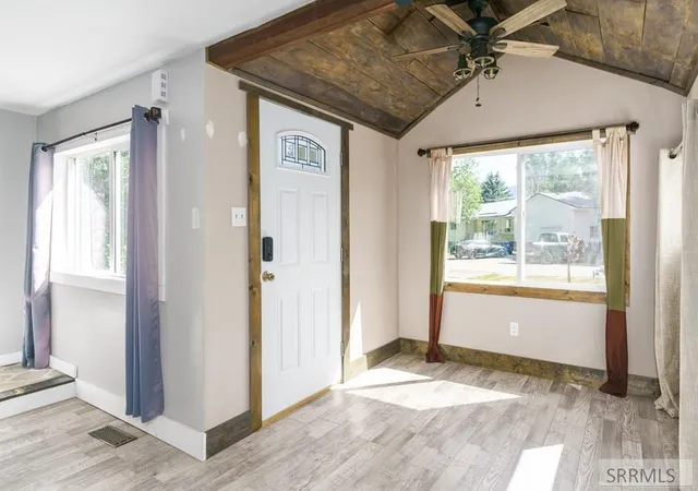 Photo 3 of Single family home for sale at 904 Bannock Road, Mccammon, ID 83250 | MLS# 2188057 | Listing updated on 2026-09-01