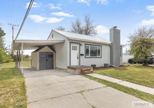Homes for sale in Idaho Falls, ID | 3000 Teton Street, Idaho Falls, ID 83406 | MLS# 2186209