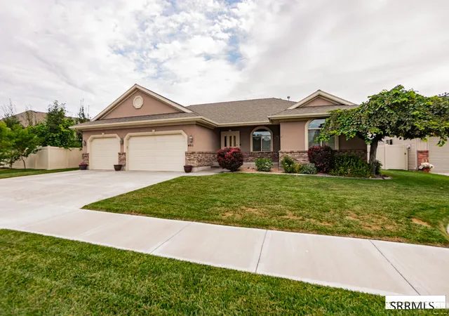 2nd image of 4011 Shadow Mountain Trail, Idaho Falls, ID 83404 | MLS# 2188650