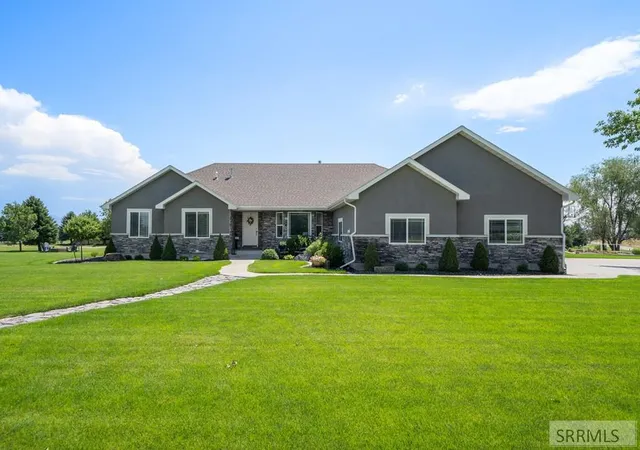 Photo 2 of Sale Pending at 1449 N 600 E, Shelley, ID 83274 | MLS# 2188199 | Listing updated on 2026-08-06