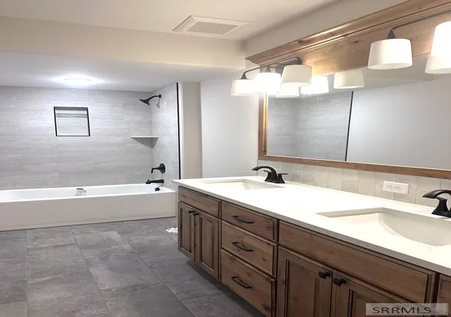 Photo 3 of Single family home for sale at 4136 E 206 N, Rigby, ID 83442 | MLS# 2187452 | Listing updated on 2026-10-09