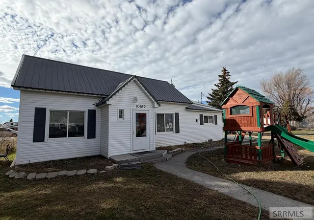 Photo 1 of Sale Pending at 10819 37 E, Idaho Falls, ID 83401 | MLS# 2184989 | Listing updated on 2026-04-03