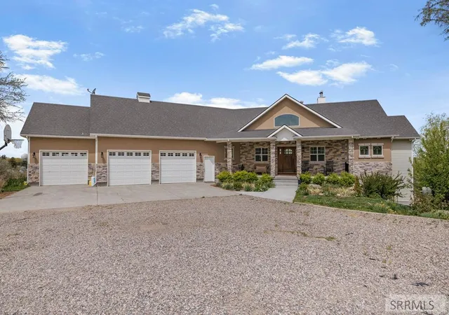 Homes for sale in Shelley, ID | 1190 N 1325 E, Shelley, ID 83274 | MLS# 2186181