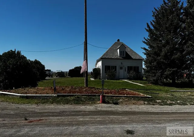 Photo 3 of Single family home for sale at 2967 W 2400 N, Arco, ID 83213 | MLS# 2188846 | Listing updated on 2026-08-28