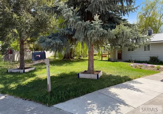 Homes for sale in Idaho Falls, ID | 655 James Pl, Idaho Falls, ID 83401 | MLS# 2186551