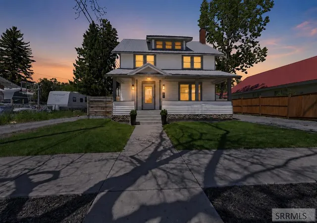 Homes for sale in St Anthony, ID | 31 E 2nd N, St Anthony, ID 83445 | MLS# 2187257