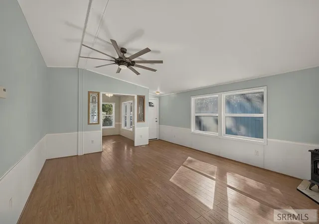 Photo 4 of Sale Pending at 872 Dalmation Dr, Idaho Falls, ID 83402 | MLS# 2187935 | Listing updated on 2026-08-31