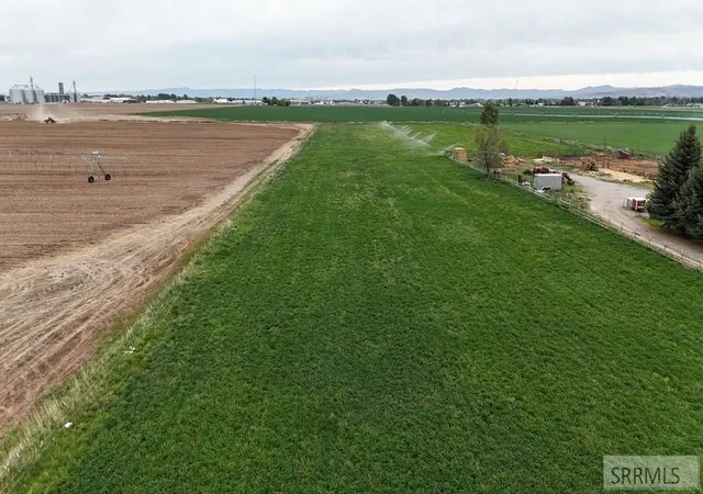 2nd image of 59 N 700 W, Blackfoot, ID 83221 | MLS# 2186415