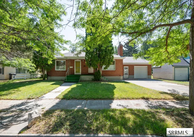 Photo 1 of Sale Pending at 2011 Bremer Dr, Idaho Falls, ID 83402 | MLS# 2188687 | Listing updated on 2026-09-04