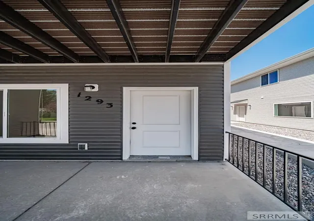 2nd image of 1293 Bear Avenue, Idaho Falls, ID 83402 | MLS# 2187166