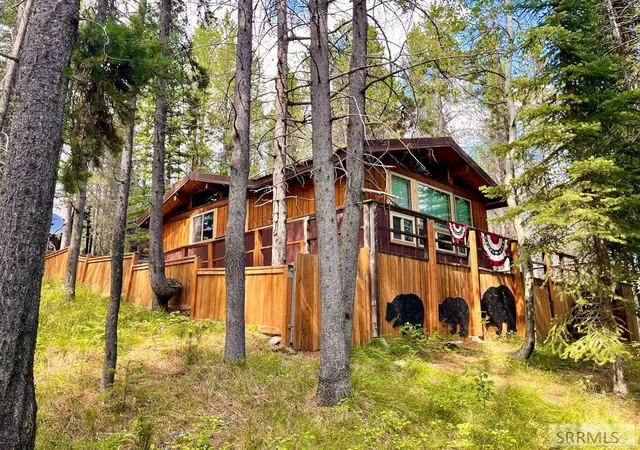 Photo 1 of Single family home for sale at 4127 S Big Springs Loop Road, Island Park, ID 83429 | MLS# 2187977 | Listing updated on 2026-08-27