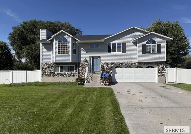 Photo 1 of Single family home for sale at 506 W 37 S, Blackfoot, ID 83221 | MLS# 2188783 | Listing updated on 2026-10-06