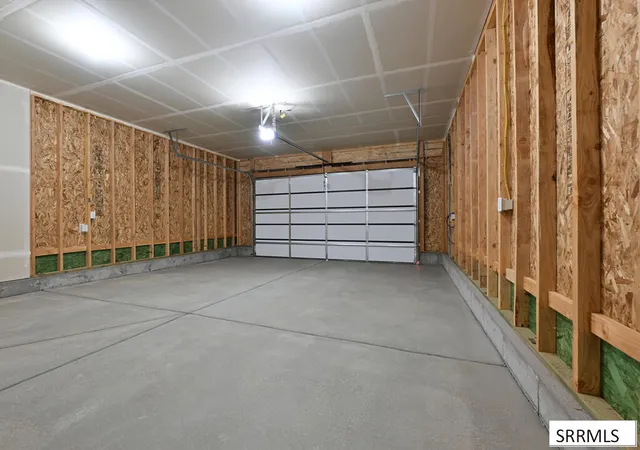Photo 14 of Single family home for sale at 6951 Millbrook Dr, Idaho Falls, ID 83402 | MLS# 2188669 | Listing updated on 2026-10-26