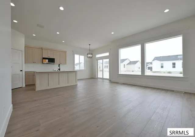 Photo 2 of Single family home for sale at 6951 Millbrook Dr, Idaho Falls, ID 83402 | MLS# 2188669 | Listing updated on 2026-08-31