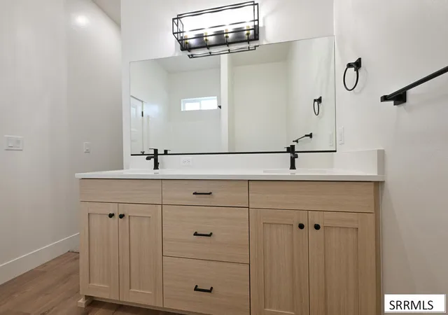 Photo 4 of Single family home for sale at 6951 Millbrook Dr, Idaho Falls, ID 83402 | MLS# 2188669 | Listing updated on 2026-10-26