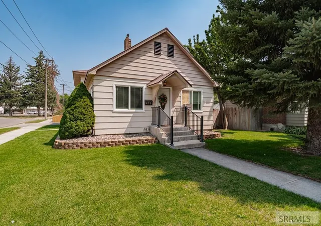 Photo 1 of Sale Pending at 490 Highland Dr, Idaho Falls, ID 83402 | MLS# 2188356 | Listing updated on 2026-08-24