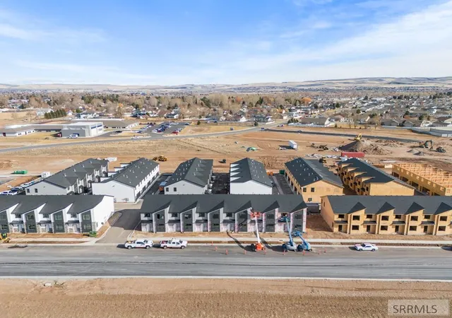 Homes for sale in Ammon, ID | 749 Curlew Dr, Ammon, ID 83401 | MLS# 2182093
