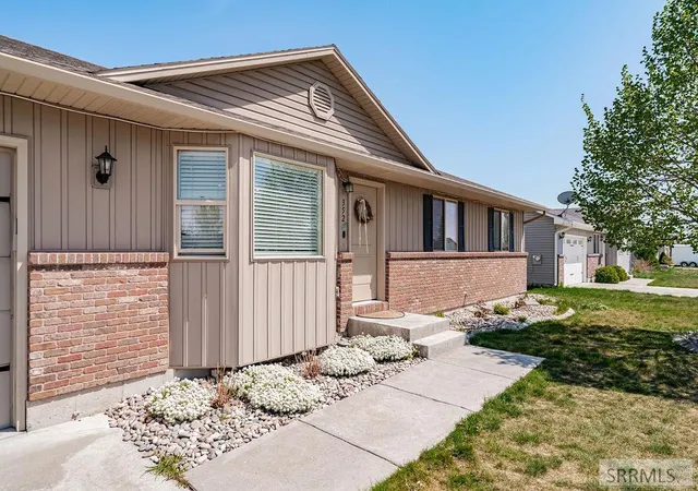 1st image of 352 N Kimberly Dr, Idaho Falls, ID 83401 | MLS# 2186139