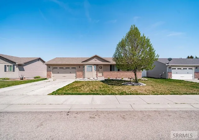 3rd image of 352 N Kimberly Dr, Idaho Falls, ID 83401 | MLS# 2186139